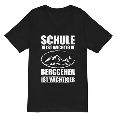 Schule Ist Wichtig Berggehen Ist Wichtiger - Herren V-Neck Shirt berge xxx yyy zzz 2XL