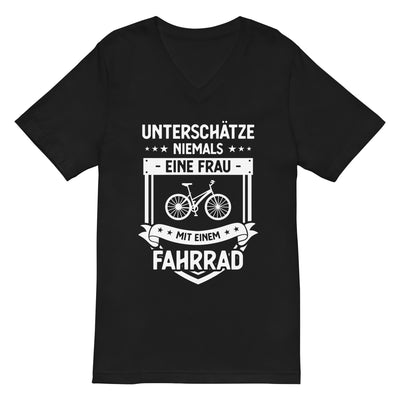 Unterschatze Niemals Eine Frau Mit Einem Fahrrad - Herren V-Neck Shirt fahrrad xxx yyy zzz 2XL