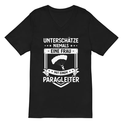 Unterschatze Niemals Eine Frau Mit Einem Paragleiter - - Unisex V-Neck Tee | Bella + Canvas 3005 berge xxx yyy zzz 2XL