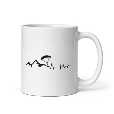 Heartbeat - Mountain - Paragliding - Tasse berge