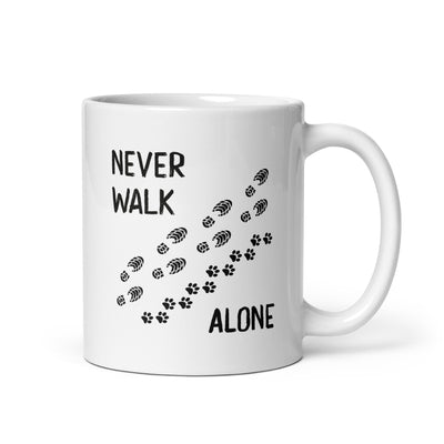 Never Walk Alone - Tasse wandern