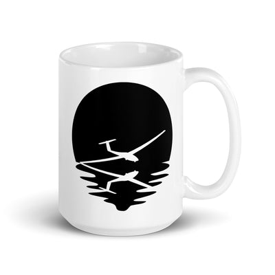 Circle And Reflection - Sailplane - Tasse berge 15oz