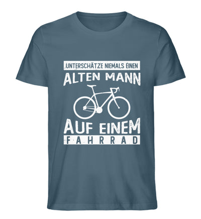 Alter Mann auf einem Fahrrad - Herren Premium Organic T-Shirt fahrrad Stargazer