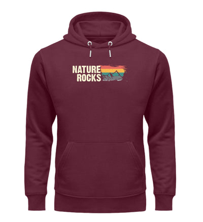 Nature Rocks - Unisex Premium Organic Hoodie berge camping wandern Weinrot