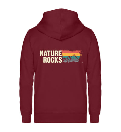 Nature Rocks - Unisex Premium Organic Sweatjacke berge camping wandern Weinrot