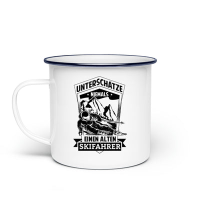 Unterschätze niemals nen alten Skifahrer - Emaille Tasse ski Default Title